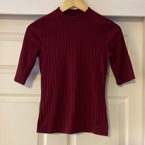 Red Mock Neck | Size S